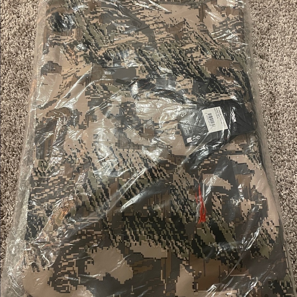 Sitka Gear Windstopper Pullover Hoody - Picture 3 of 3